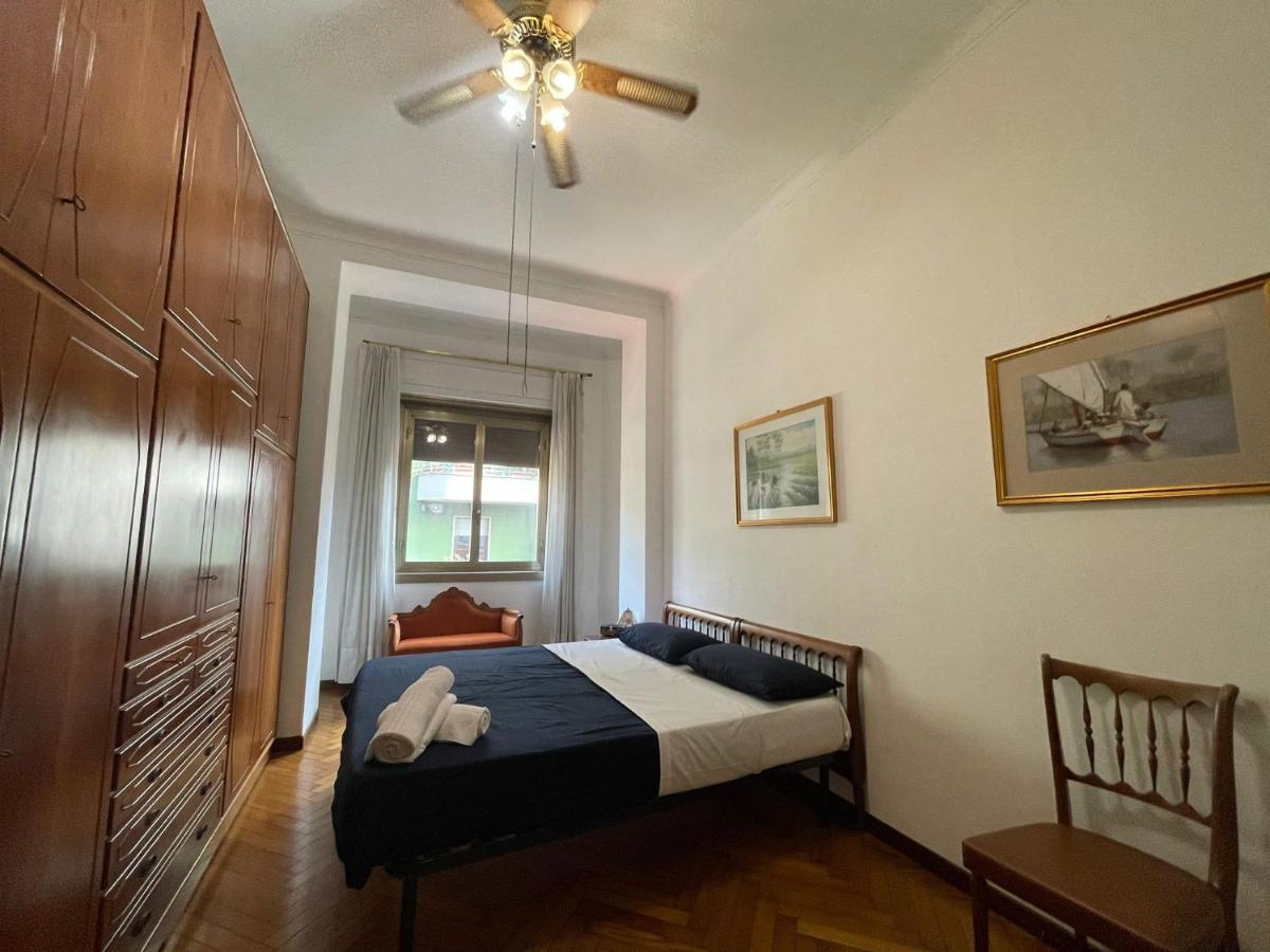 Hostel Corner 32 Мілан Екстер'єр фото